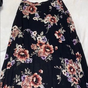 Bohme Maxi Floral Skirt Size Large